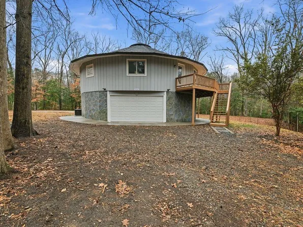 5614 Fairfield Ln, Hayes, VA 23072