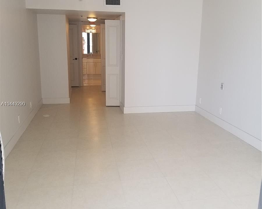 1st image of 1717 N Bayshore Dr APT 2641