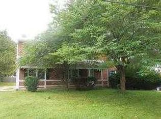 4409 Lucerne Rd, Temple Hills, MD 20748