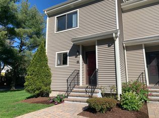 206 Melody Ln #206, Fairfield, CT 06824