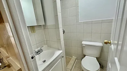 Rented by HOLTON REAL ESTATE INC.