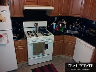 Rented by ZealEstate Group Inc