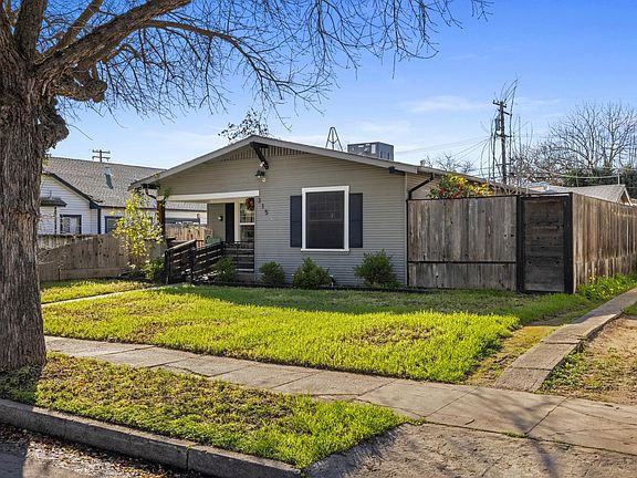 2nd image of 315 Kimble St