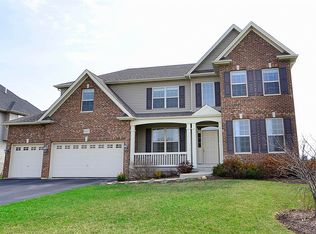607 Bennett Dr, North Aurora, IL