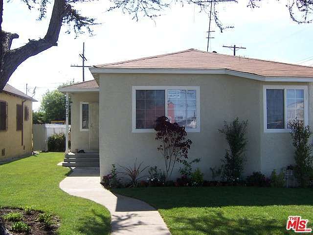 1st image of 7217 Brighton Ave