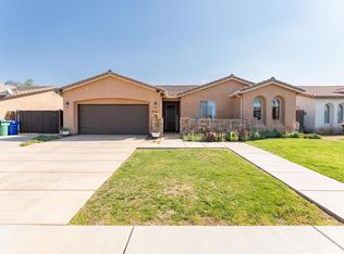 936 N Red Oak Street, Porterville, CA 93257