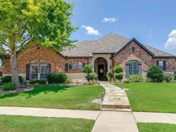 13761 Old Oaks Dr, Fort Worth, TX 76115