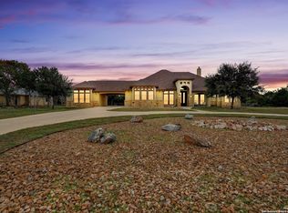 27418 Parkweg Loop, New Braunfels, TX 78132