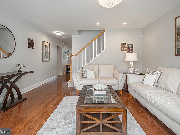 5th image of 5086 Raintree Ct