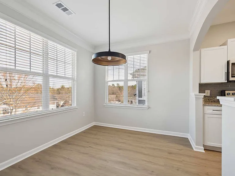 The Reserve at Meadowmont Apartments and Townhomes — Photo 46