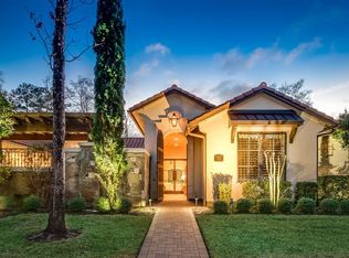 22 W Cartouche Cir, Spring, TX 77382