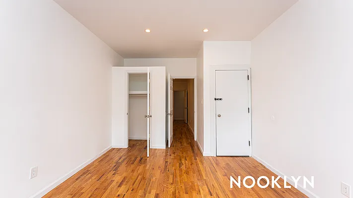 Rented by Nooklyn NYC LLC | media 29