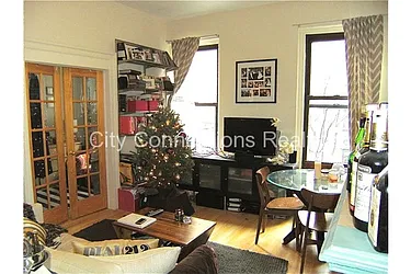 Rented by City Connections Realty