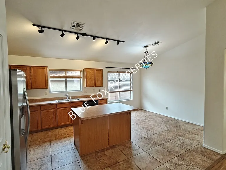 10923 S Lake Gambusi Dr — Photo 13