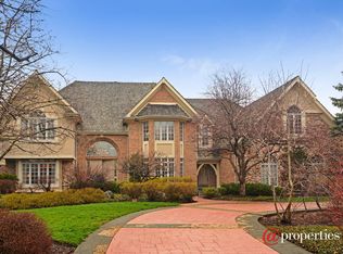 6220 Pine Tree Dr, Long Grove, IL 60047