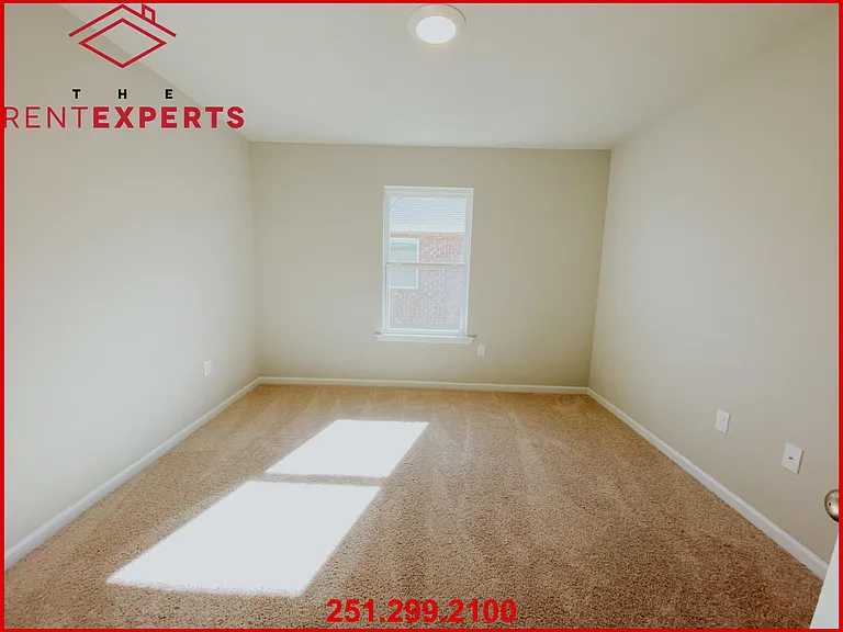 8024 Irwin Loop — Photo 10