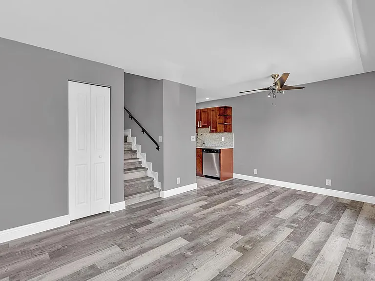 8909 NW 28th Dr #32B — Photo 13