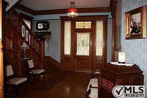 3rd image of 321 S Dixon St