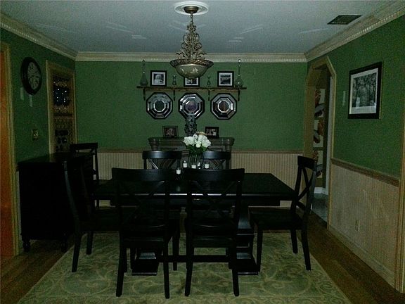 2nd image of 675 39th Ave