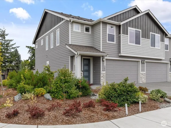 280 SW Ballast Way, Oak Harbor, WA 98277