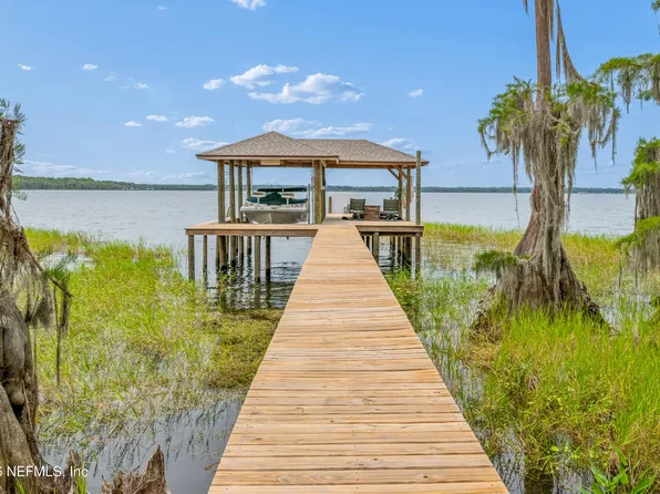 298 SE 5TH Avenue, Melrose, FL 32666