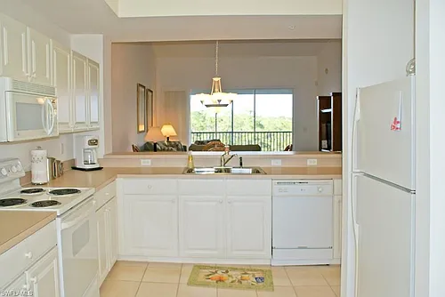 4640 Turnberry Lake Dr #403 Photo 1