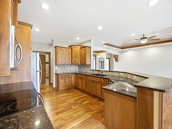 5th image of 4406 NE Rio Ct
