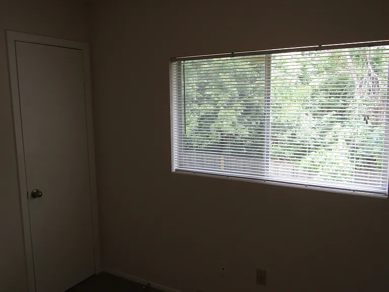10609 Archdale Dr — Photo 18