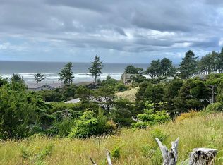 1801 NW Sandpiper Dr, Waldport, OR