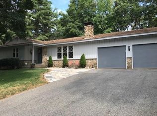 827 Tunk Hill Rd, Scituate, RI 02825