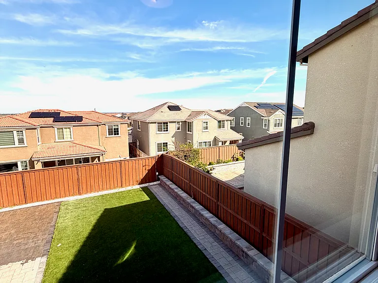 6824 Ishan St — Photo 37