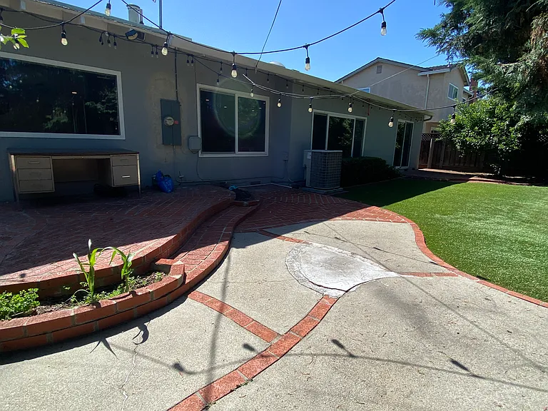 370 Colville Dr — Photo 35