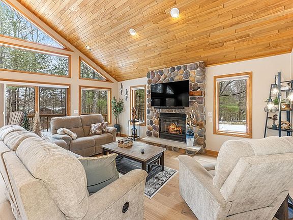 3rd image of 8832 Bradford Point Ct #42