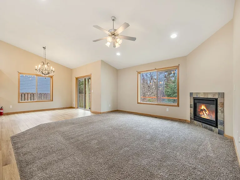1730 Pacific Ridge Ln — Photo 24