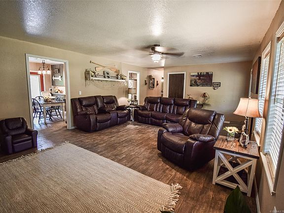 5th image of 830 NE 4418th