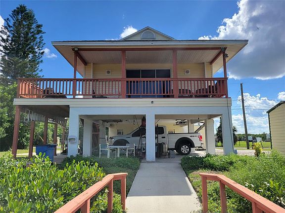 3rd image of 3301 W SHELL POINT ROAD