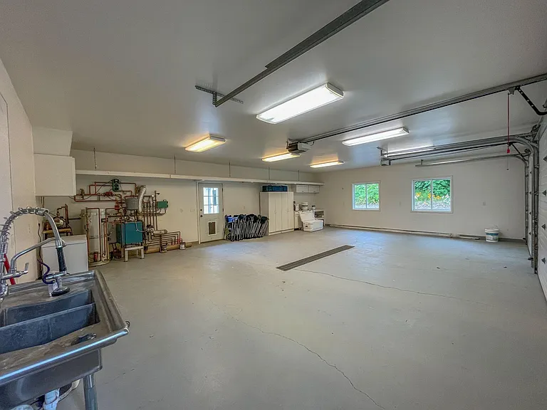58005 Icy Bay Dr — Photo 38