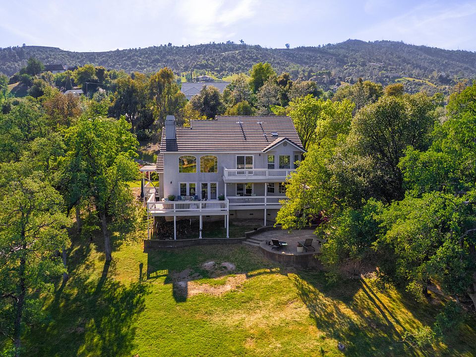 1st image of 8725 Landmark Cir