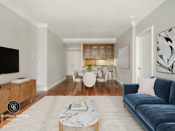 250 East 53rd Street image 1 of 8