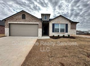 618 NW 119th St, Oklahoma City, OK 73114