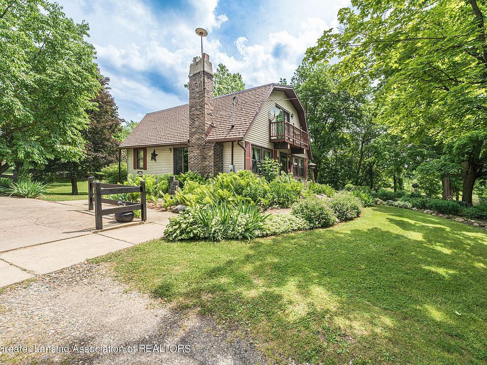 8760 Kelly Hwy, Vermontville, MI 49096 Zillow