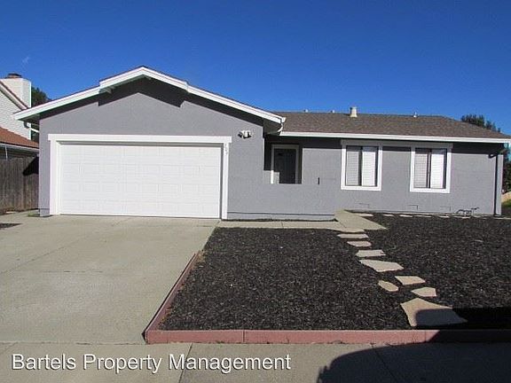 2nd image of 204 Elderberry Ct