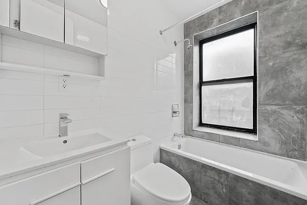 Rented by Vector New York, LLC | media 5