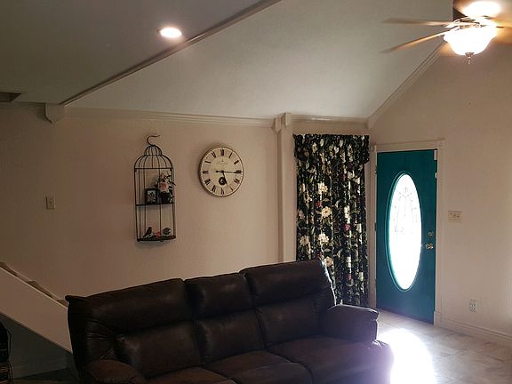 4th image of 2603 Avenue D