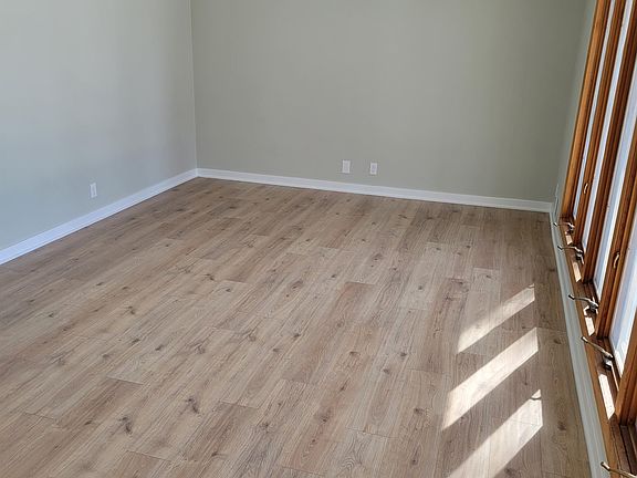 4th image of 18XX Ashland St