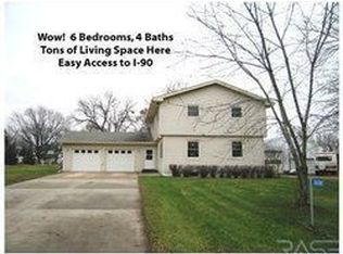 26018 482nd Ave, Brandon, SD 57005