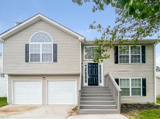 5376 Sand Bar Ln, Atlanta, GA 30349