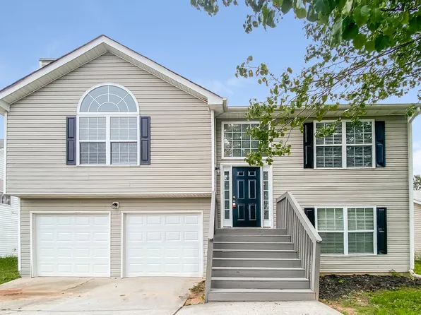 5376 Sand Bar Ln, Atlanta, GA 30349