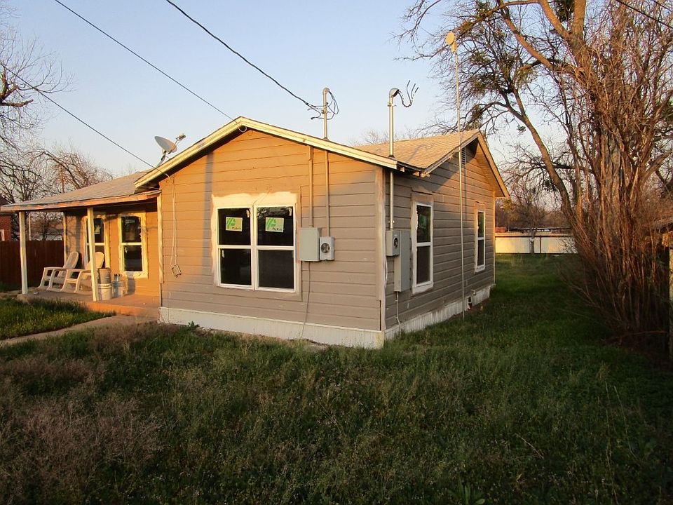 515-5th-ave-coleman-tx-76834-zillow