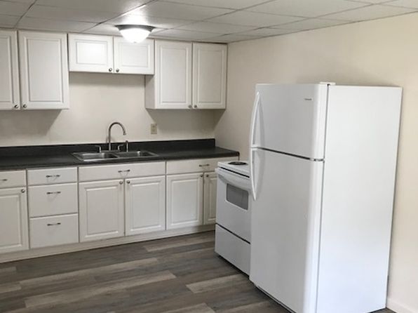 62 W Main St #C